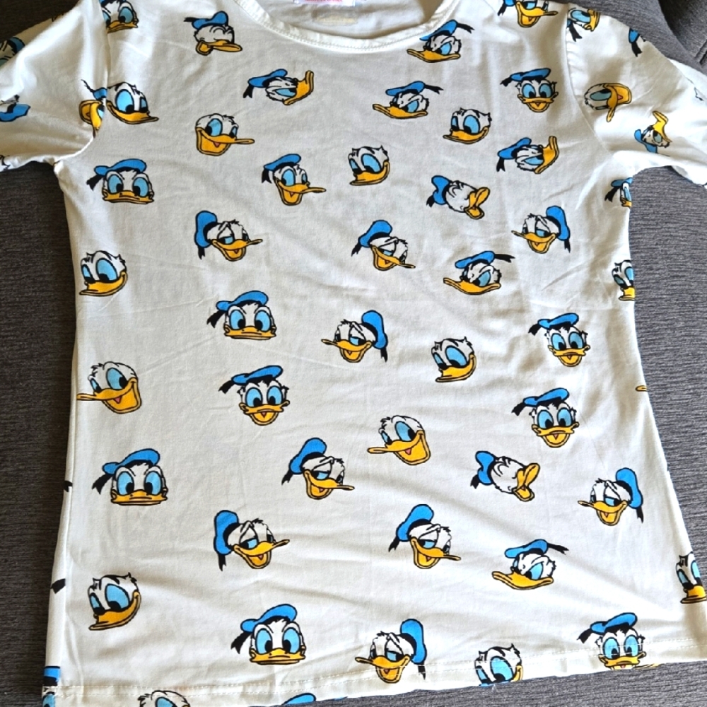 Disney White and Blue Donald Duck Short Sleeve Tee